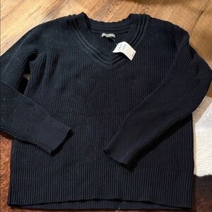 Style & Co. Women's Black V-Neck Sweater